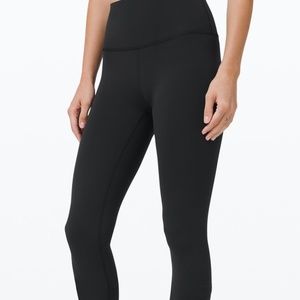 Women's Black Lululemon Wunder Under Leggings 25in